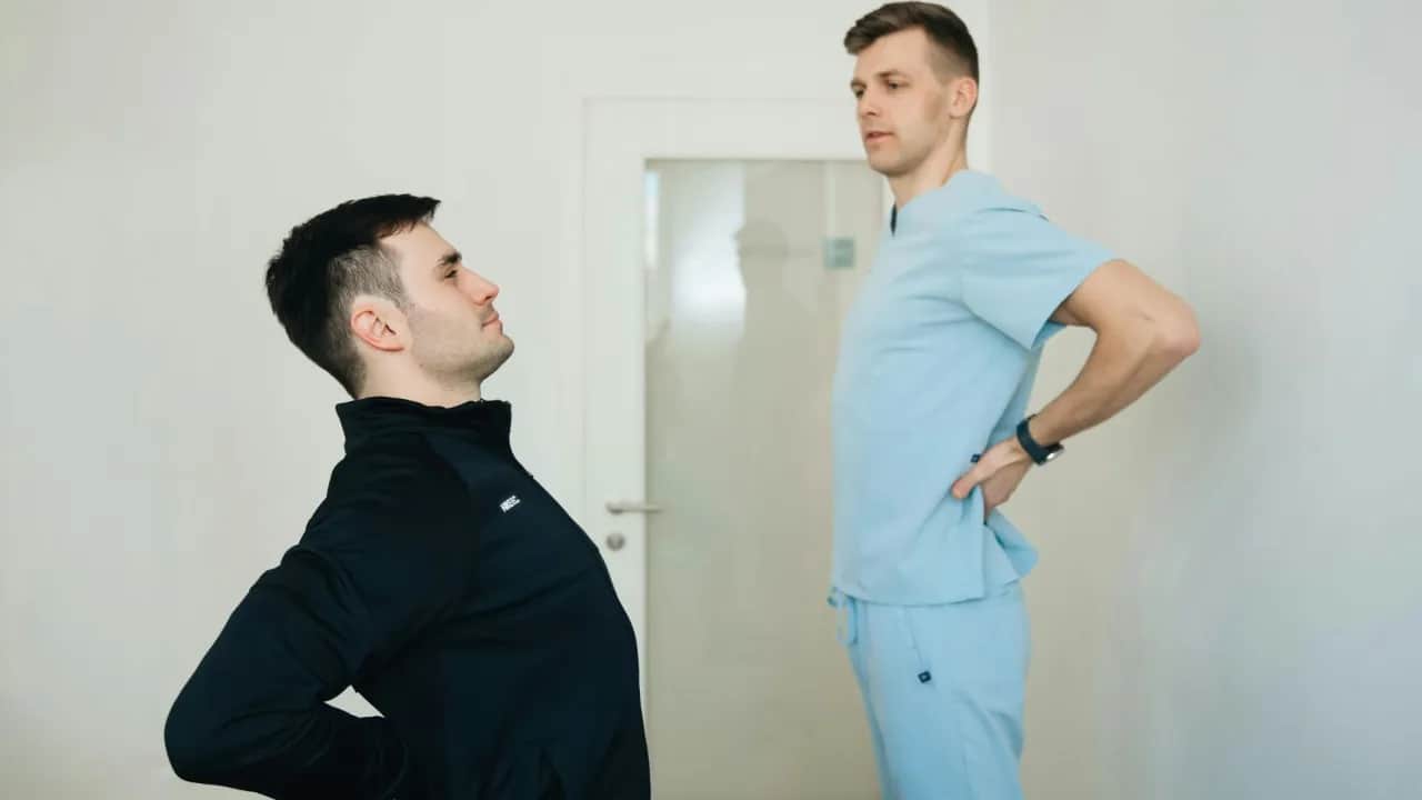 Ile kosztuje wizyta u fizjoterapeuty? Ceny, które mogą zaskoczyć