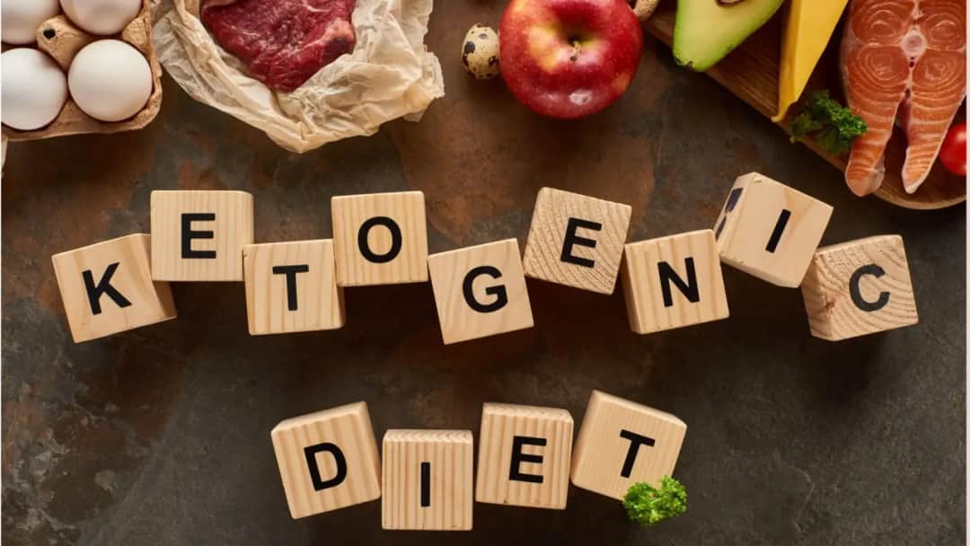 Jakie suplementy przy diecie ketogenicznej pomogą uniknąć niedoborów